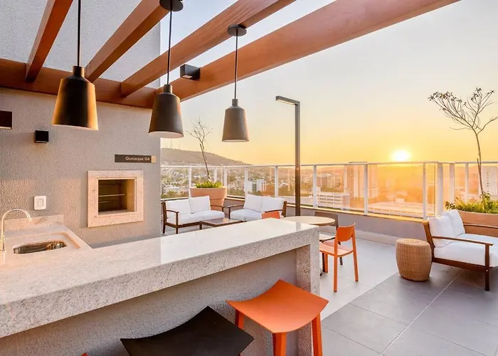 Life Experience, Netflix, Pool, Rooftop *